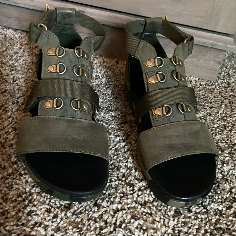 Sorel Torpeda Carly Camo Gladiator Sandal